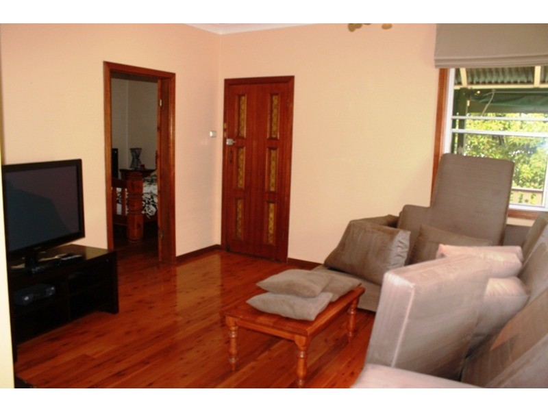 37 Carl  Street, Muswellbrook NSW 2333