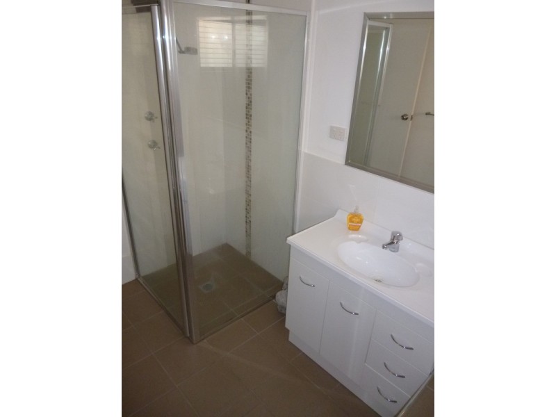 2/11 Nandowra Street, Aberdeen NSW 2336