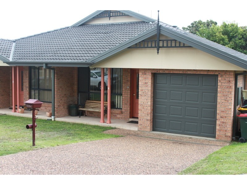2/39B Rutherford Road, Muswellbrook NSW 2333