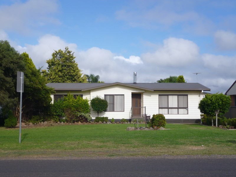 105 Segenhoe Street, Aberdeen NSW 2336