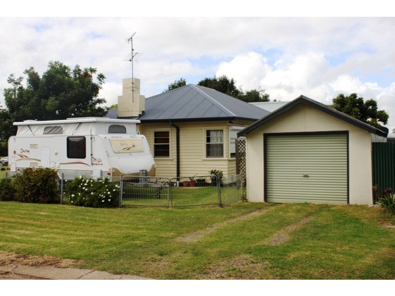 68 Carl Street, Muswellbrook NSW 2333