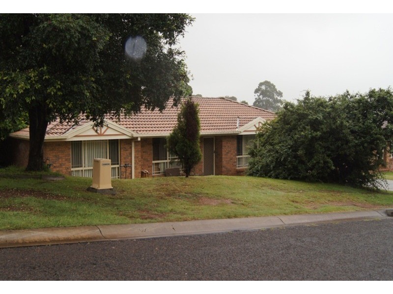 8 Peppermint Road, Muswellbrook NSW 2333