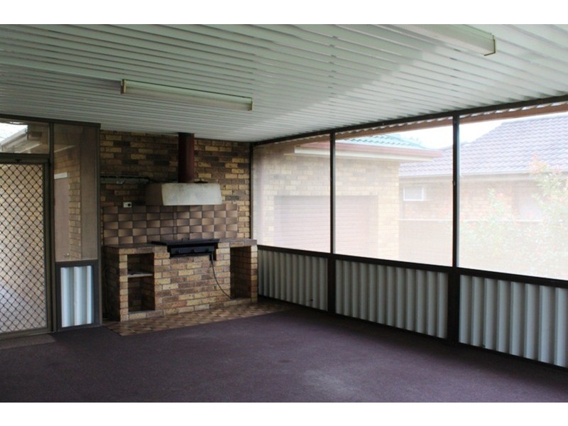 19 Peppermint Road, Muswellbrook NSW 2333