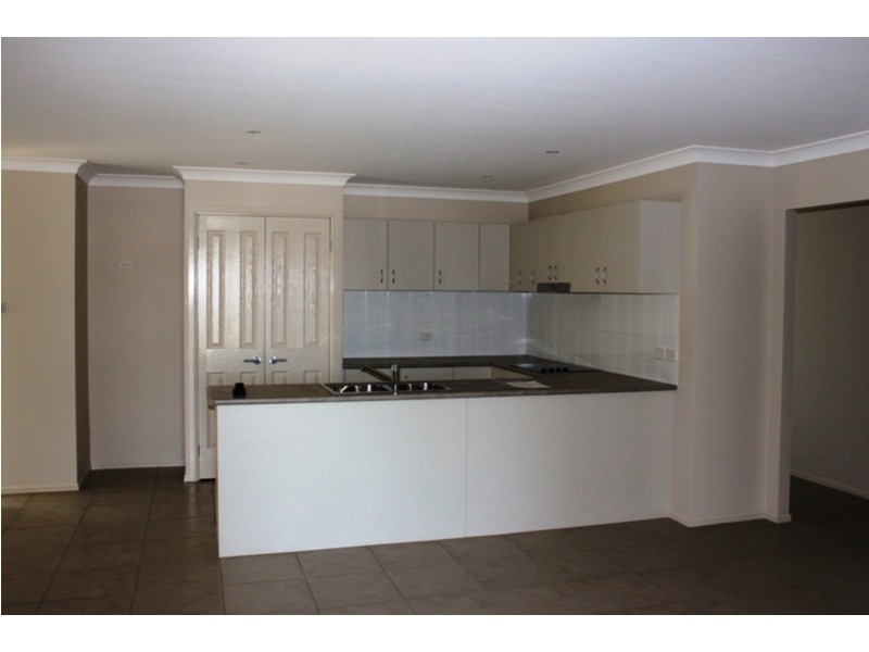 15 Dixon Circuit, Muswellbrook NSW 2333