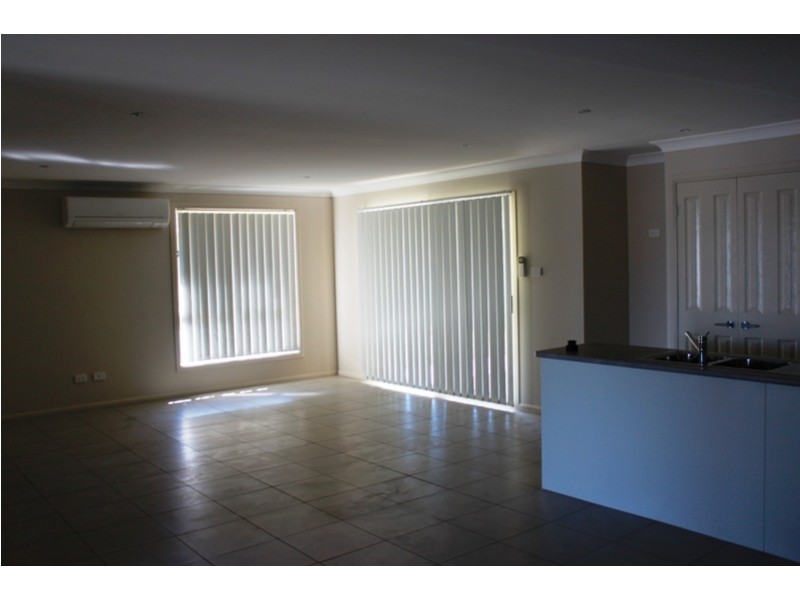 15 Dixon Circuit, Muswellbrook NSW 2333