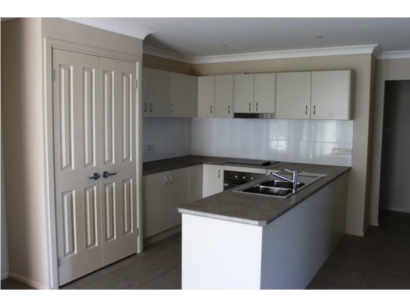 15 Dixon Circuit, Muswellbrook NSW 2333