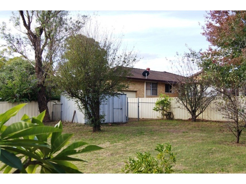 13 Claret Avenue, Muswellbrook NSW 2333