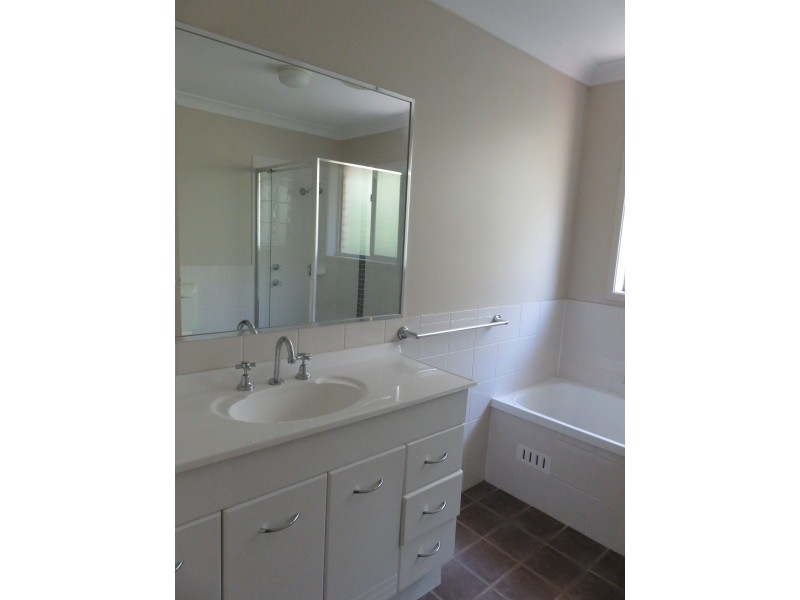 21 Bloodwood Road, Muswellbrook NSW 2333