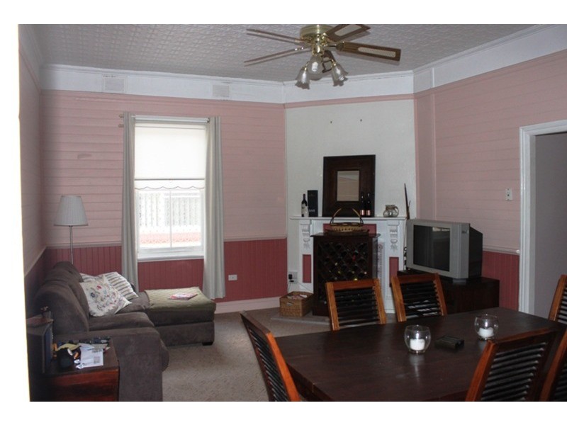 21 Maitland  Street, Muswellbrook NSW 2333