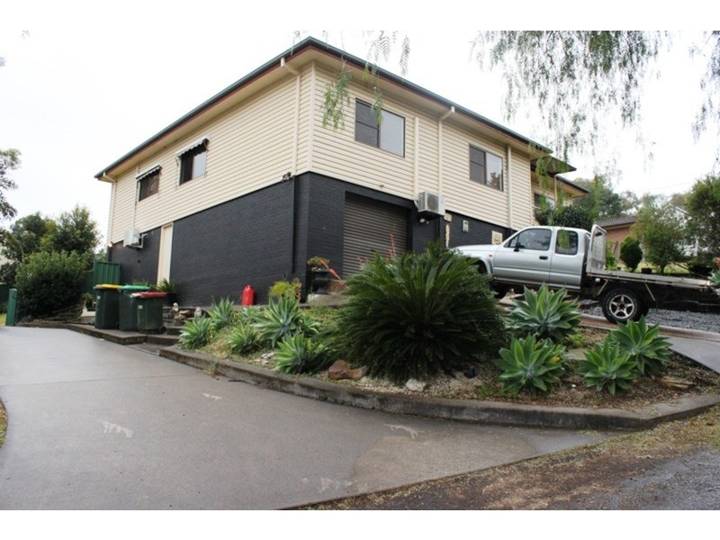 24 Foley  Lane, Muswellbrook NSW 2333