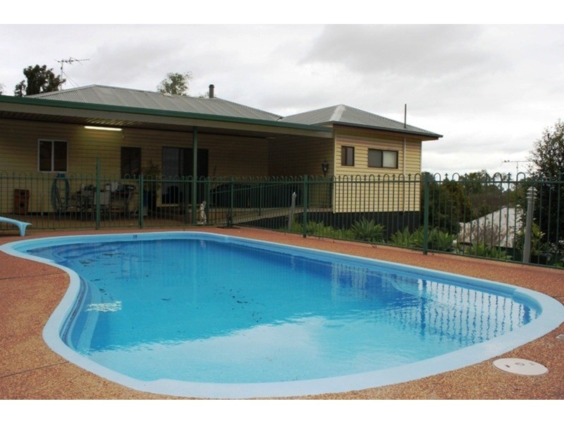 24 Foley  Lane, Muswellbrook NSW 2333