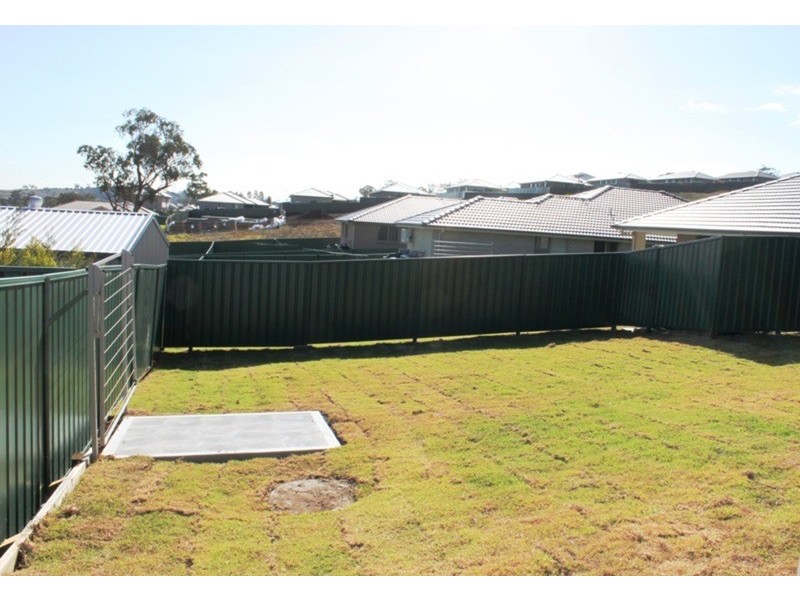2/38 Chivers Circuit, Muswellbrook NSW 2333