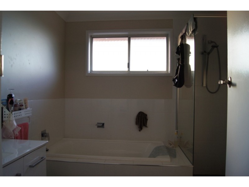42 Acacia Drive, Muswellbrook NSW 2333