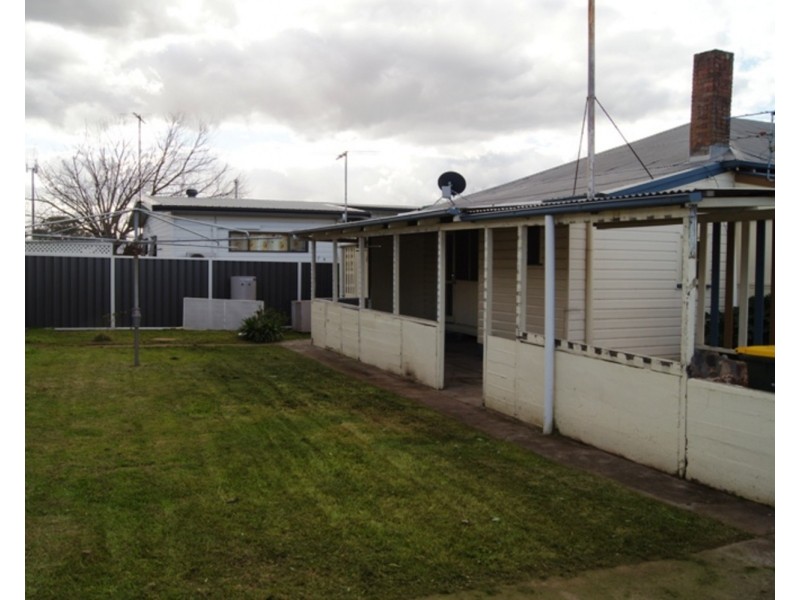 9 Fleming Street, Muswellbrook NSW 2333