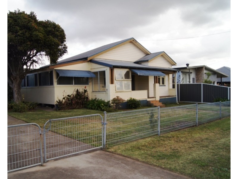9 Fleming Street, Muswellbrook NSW 2333