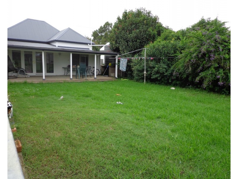 13 McAdam Street, Aberdeen NSW 2336