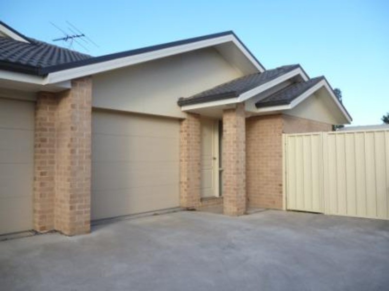 4/27d Mitchell Street, Muswellbrook NSW 2333