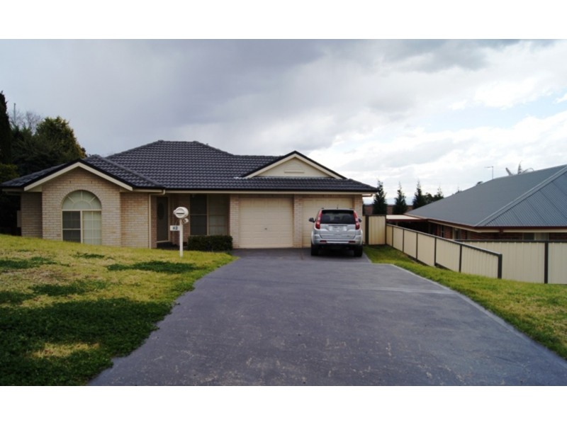 42 Claret Avenue, Muswellbrook NSW 2333