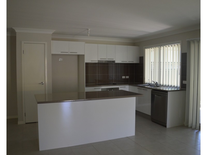 19B Chivers Circuit, Muswellbrook NSW 2333