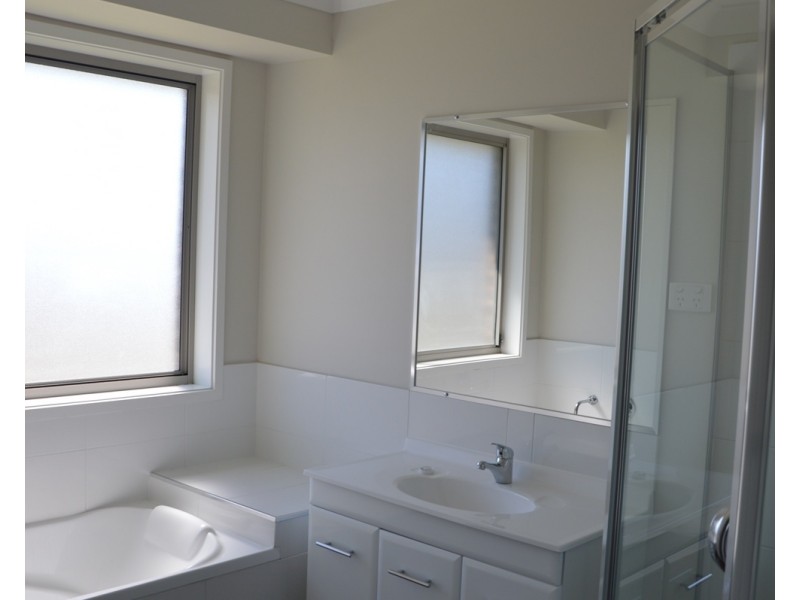 19B Chivers Circuit, Muswellbrook NSW 2333