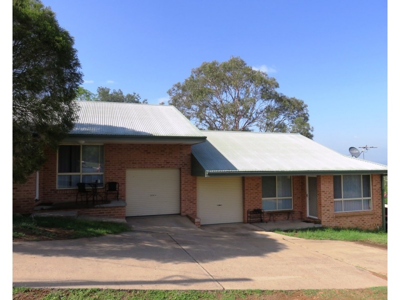 1 & 2/1 Kyuga Street, Aberdeen NSW 2336