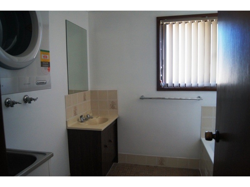 3/64 Ford Street, Muswellbrook NSW 2333