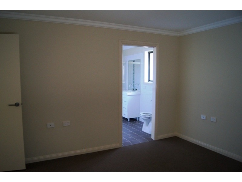 1/82 Palace Street, Denman NSW 2328