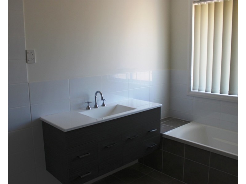 19 Wattle Street, Muswellbrook NSW 2333