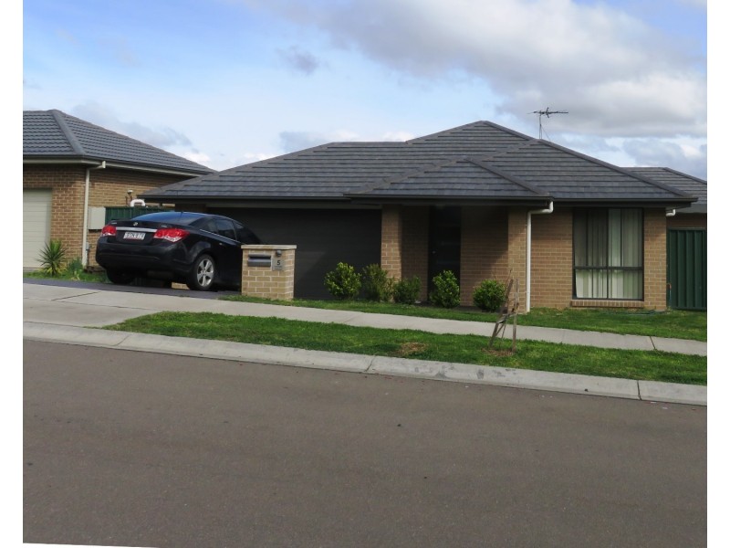 5 Chivers Circuit, Muswellbrook NSW 2333