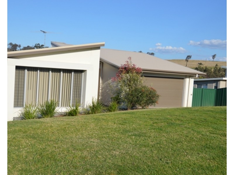 24 Jenkins Street, Muswellbrook NSW 2333