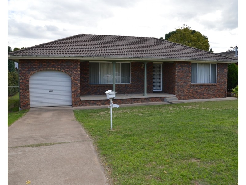 20 Claret Avenue, Muswellbrook NSW 2333