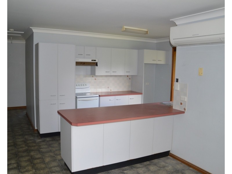 20 Claret Avenue, Muswellbrook NSW 2333