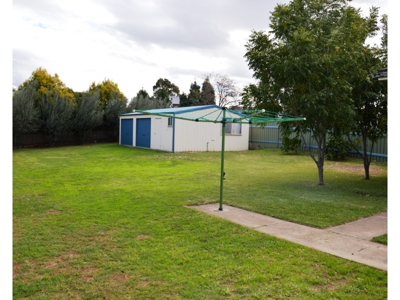20 Claret Avenue, Muswellbrook NSW 2333