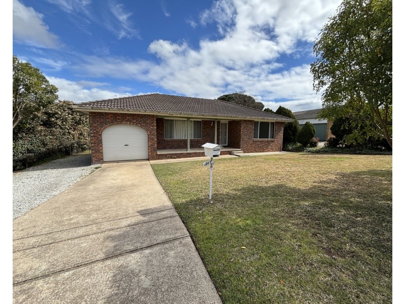 20 Claret Avenue, Muswellbrook NSW 2333