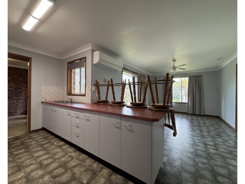 20 Claret Avenue, Muswellbrook NSW 2333