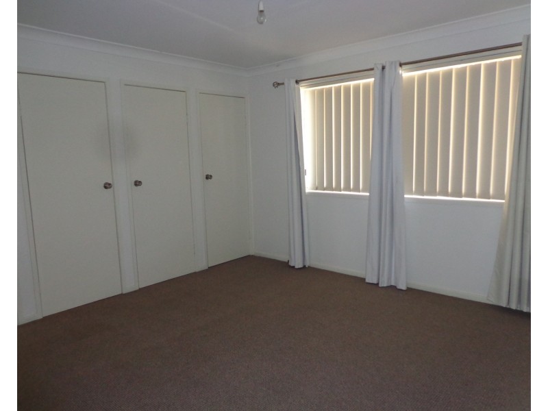 68 Macqueen Street, Aberdeen NSW 2336