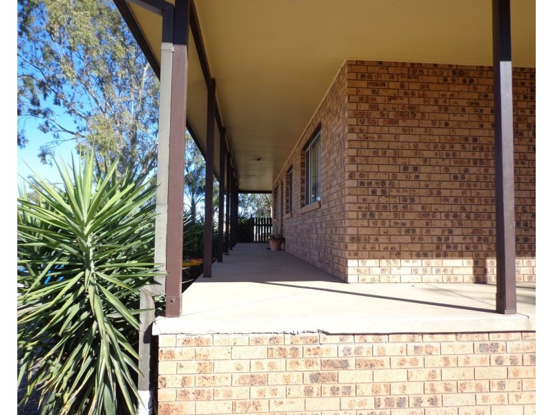 68 Macqueen Street, Aberdeen NSW 2336