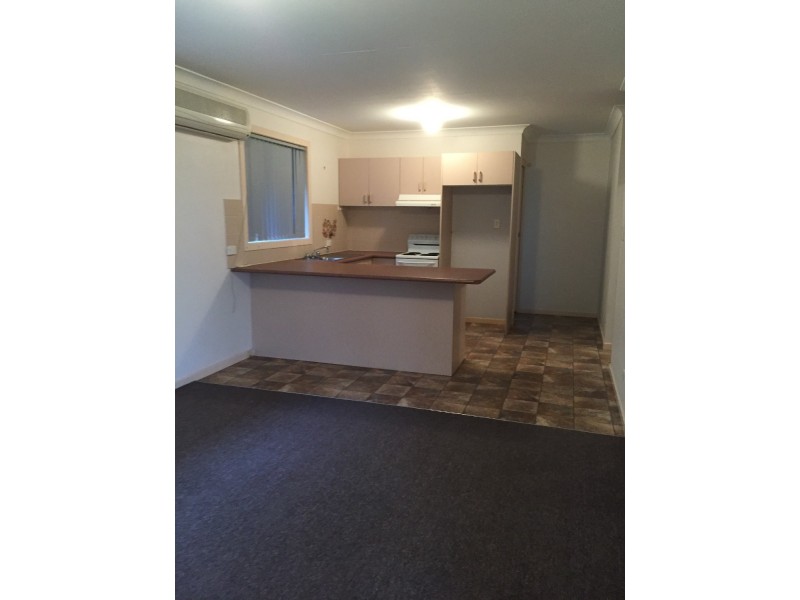 1/1A Kyuga Street, Aberdeen NSW 2336