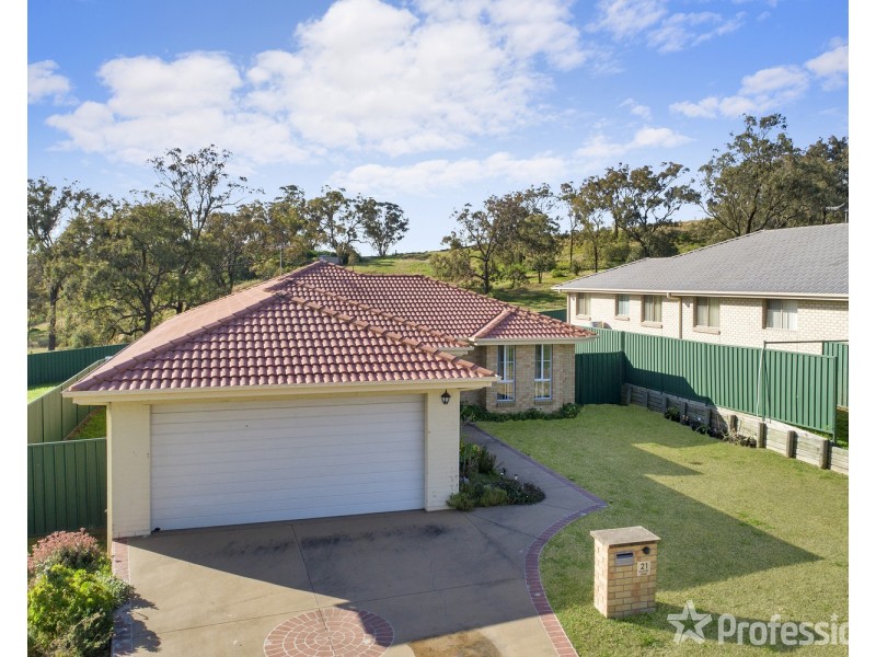 21 Belmore Street, Muswellbrook NSW 2333