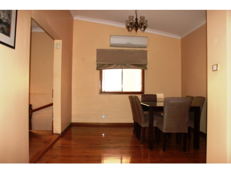 37 Carl Street, Muswellbrook NSW 2333