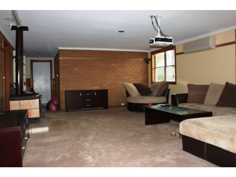 37 Carl Street, Muswellbrook NSW 2333