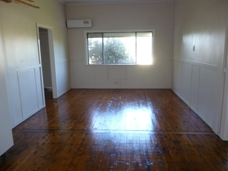 1/28 Mount Street, Aberdeen NSW 2336