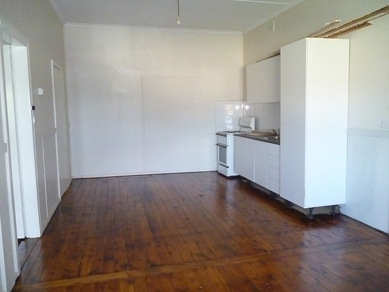 1/28 Mount Street, Aberdeen NSW 2336