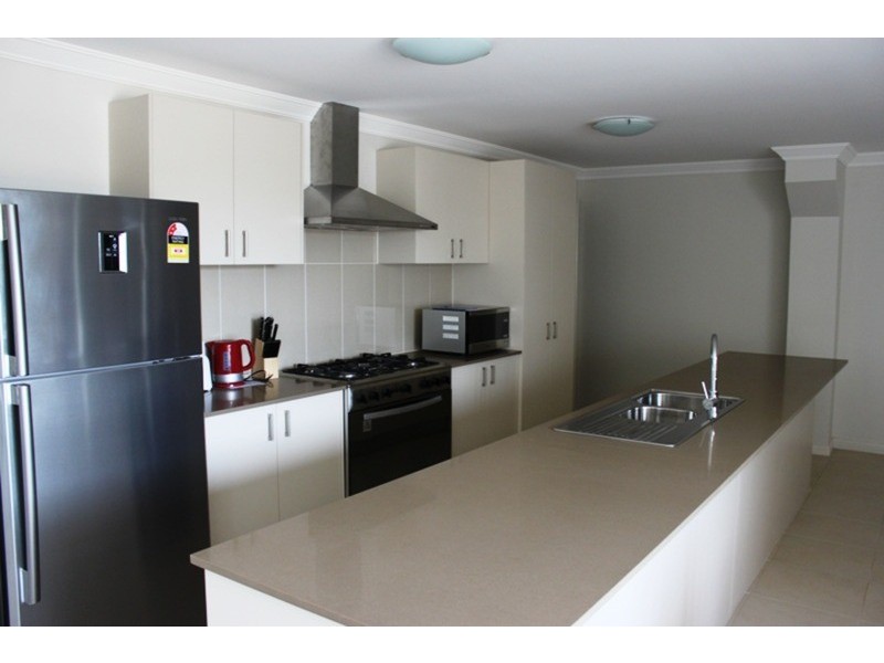 2/22 Fitzgerald Avenue, Muswellbrook NSW 2333