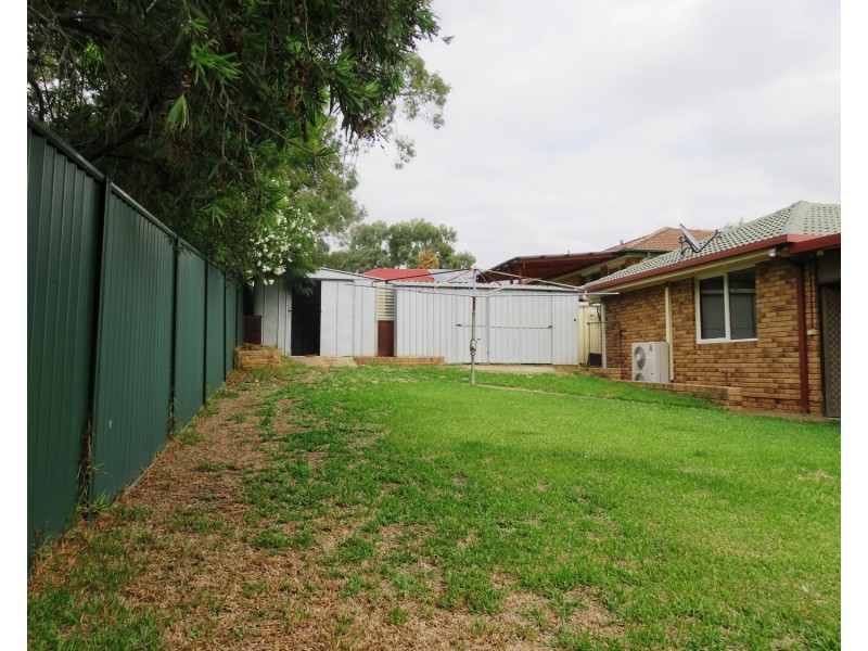 19 Peppermint Road, Muswellbrook NSW 2333