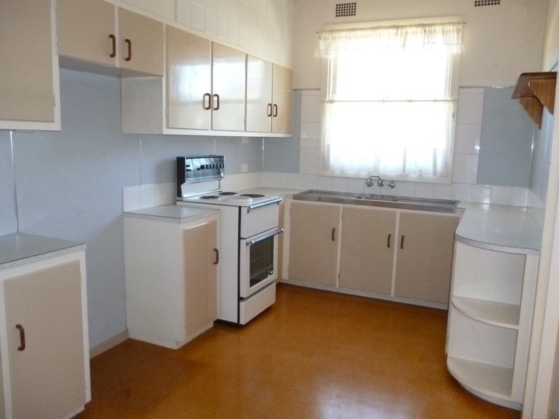 115 Waverley Street, Scone NSW 2337