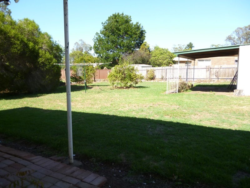 115 Waverley Street, Scone NSW 2337