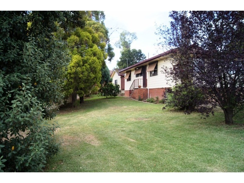 98 St. Andrews Street, Aberdeen NSW 2336