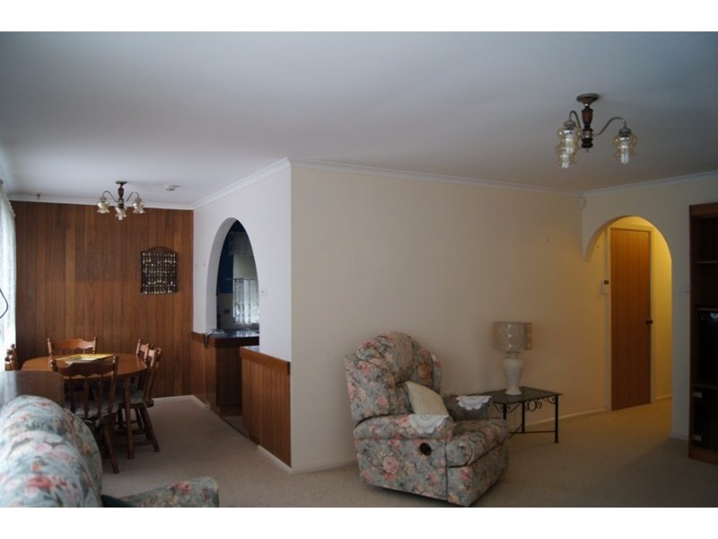 98 St. Andrews Street, Aberdeen NSW 2336