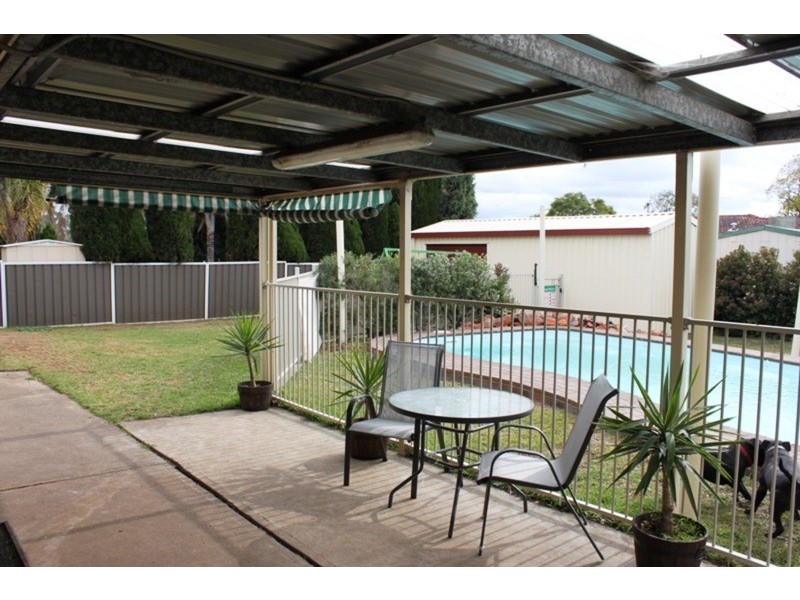 6 Kamilaroi Street, Muswellbrook NSW 2333